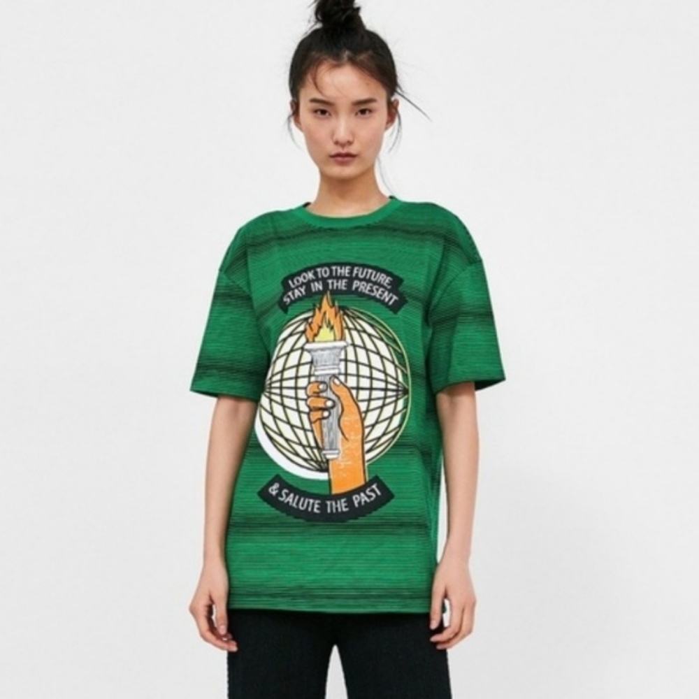 NWT Zara Graphic T Shirt Green Striped Size Small